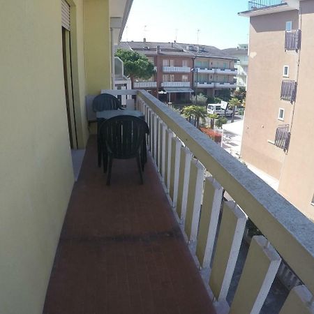 Caorle Economy Apartments Buitenkant foto